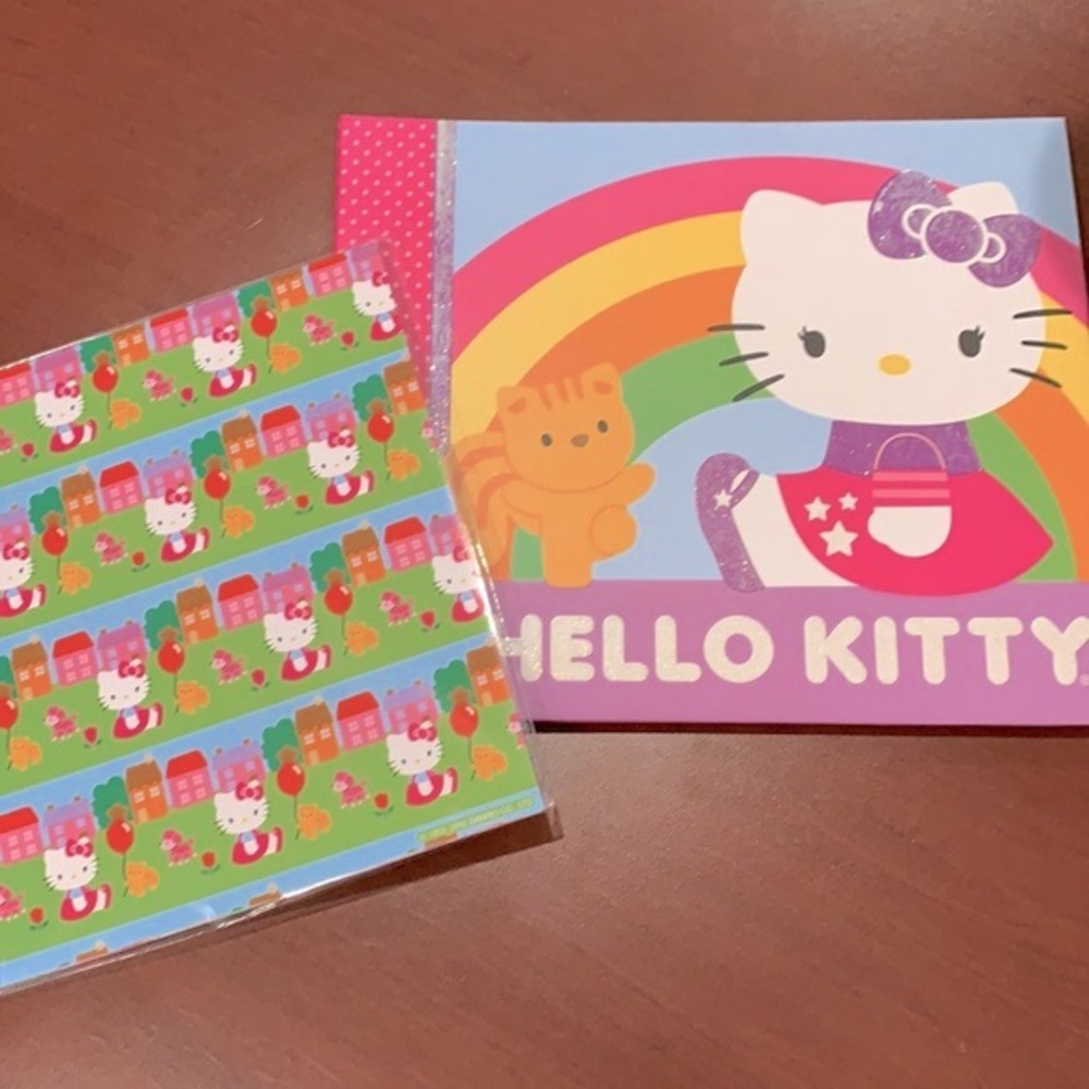 NWOT Hello Kitty Scrapbook Set